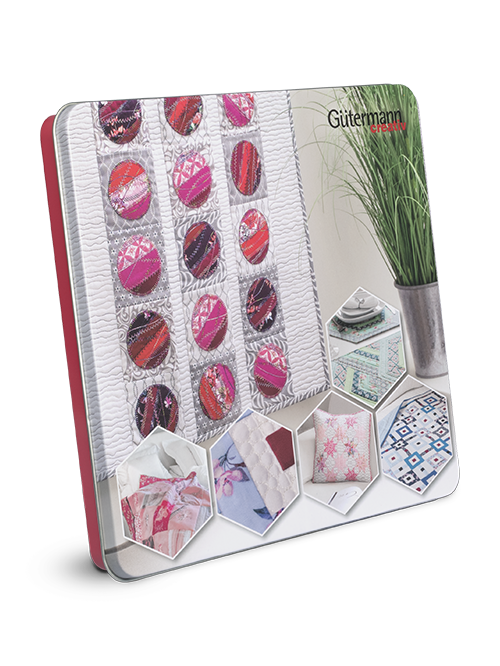 Кутия с памучни конци Gütermann Cotton 100 м, 30 макари, 799780