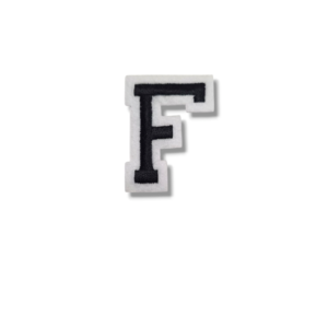 Апликация буква „F“, 5 х 4 см, с лепило