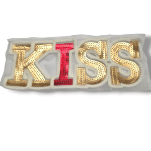 Апликация в/у тюл с пайети KISS бял/черВени/gold, 22 x 9 см, за пришиване